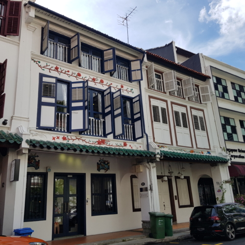 Fitted office near MRT for rent